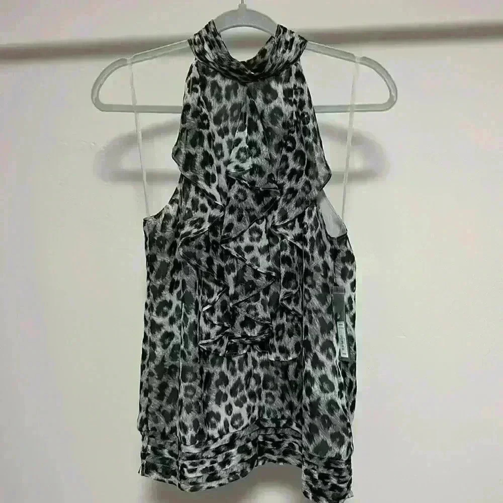 APT.9 Blouse